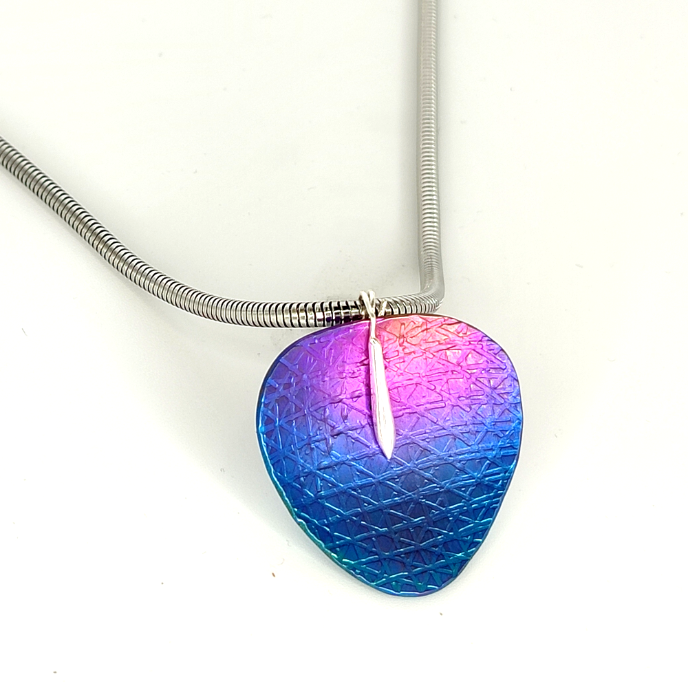 TITANIUM NECKLACE AMAPOLA RAINBOW